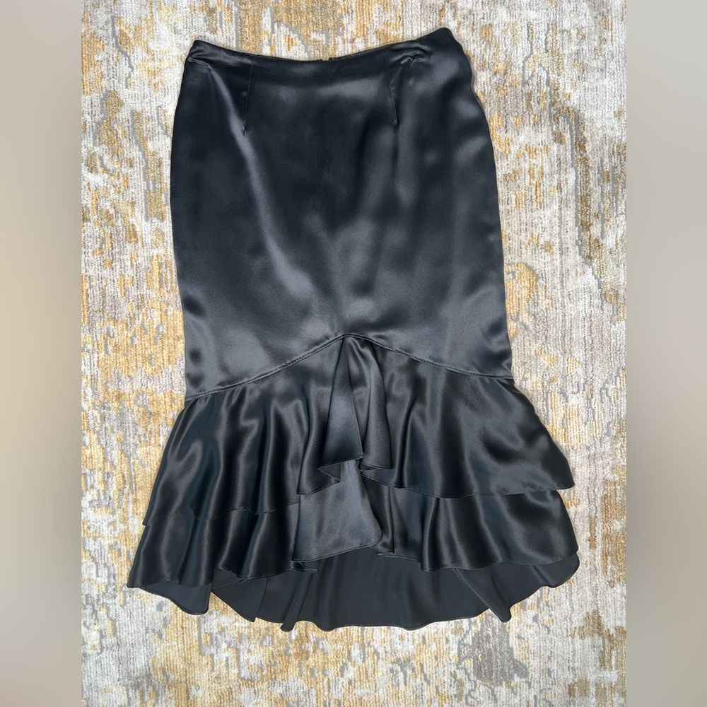 Cinq a Sept Silk Midi Skirt size 6 Black